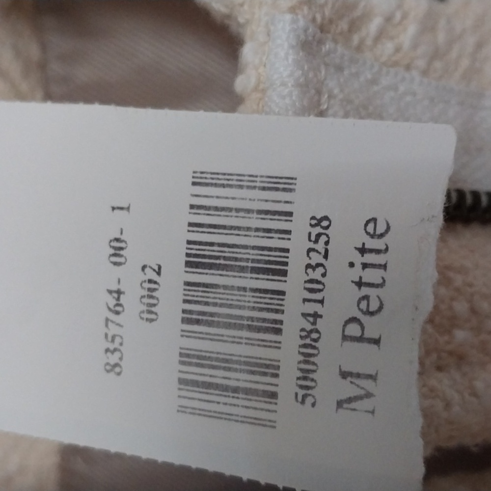 Woman's Jacket - Picture 10 of 10